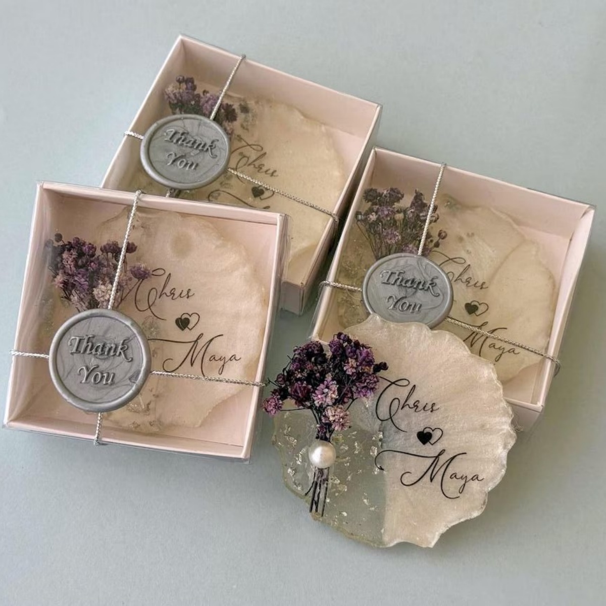 Resin Art Baby - Kişiye Özel Düğün Hediyesi Mıknatısı, Kurutulmuş